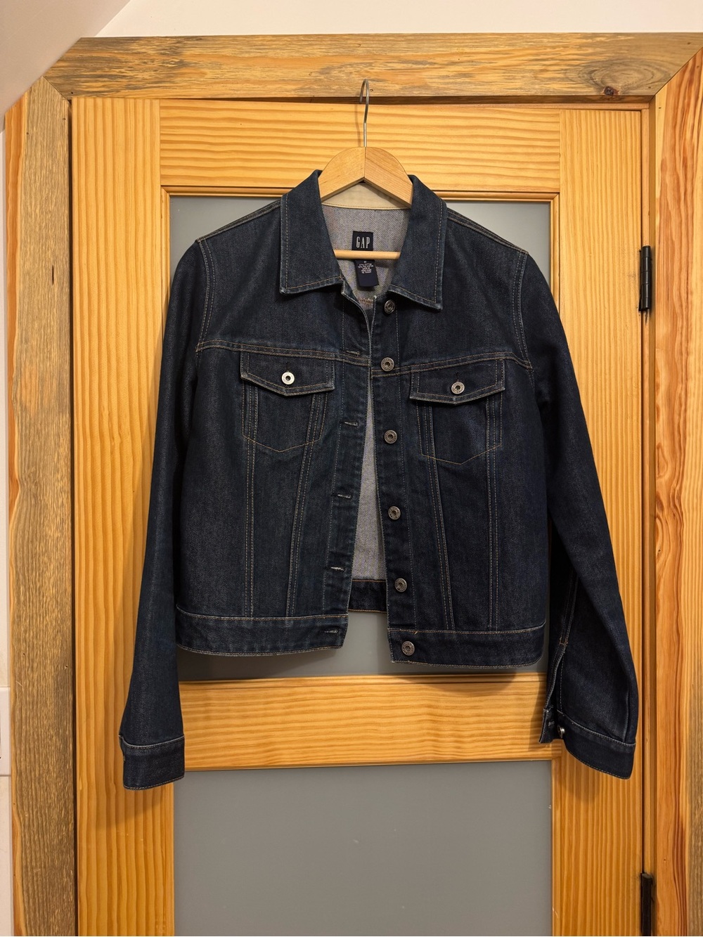 GAP short Denim Jacket